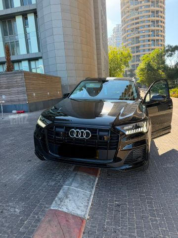 אאודי Q7