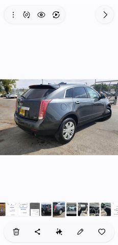 קאדילק SRX