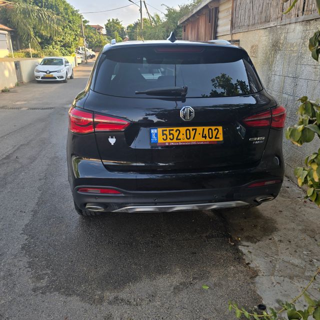 אם ג'י EHS PHEV