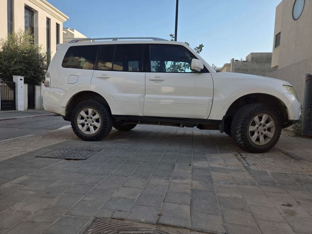 מיצובישי פג'רו