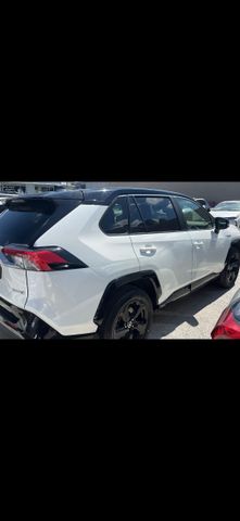 טויוטה RAV4