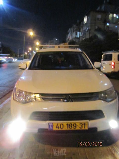 מודעת רכב מיצובישי אאוטלנדר