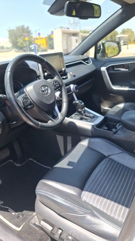 טויוטה RAV4