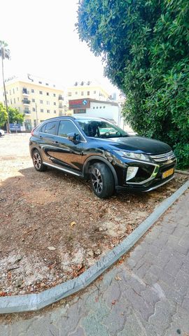 מיצובישי אקליפס קרוס
