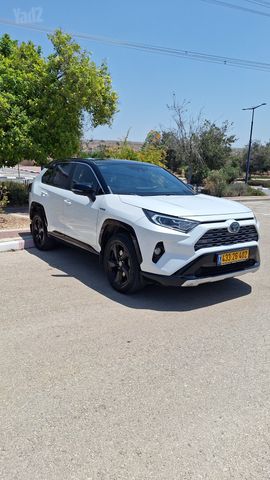 מודעת רכב טויוטה RAV4 1