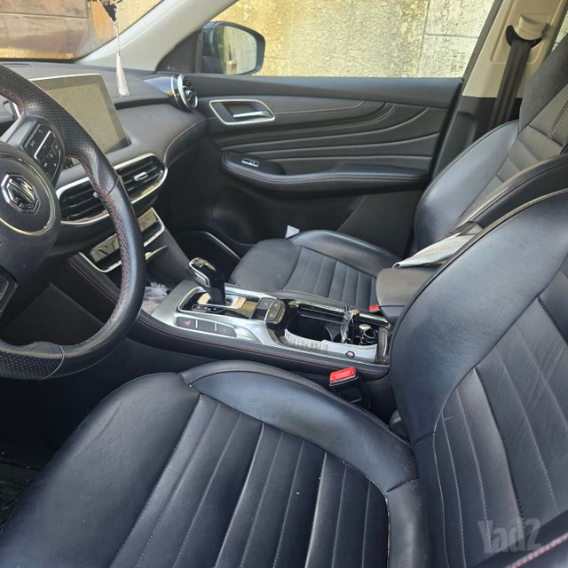 אם ג'י EHS PHEV