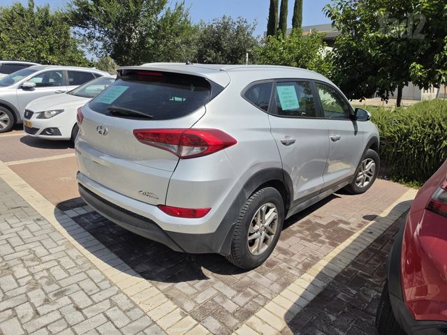 יונדאי טוסון