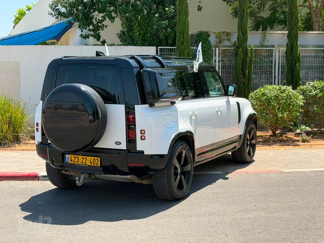 לנד רובר דיפנדר