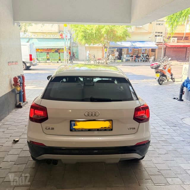 אאודי Q2