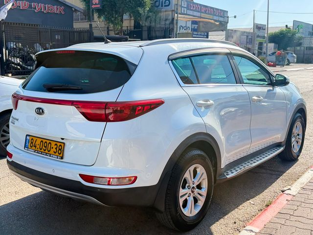 קיה ספורטז'