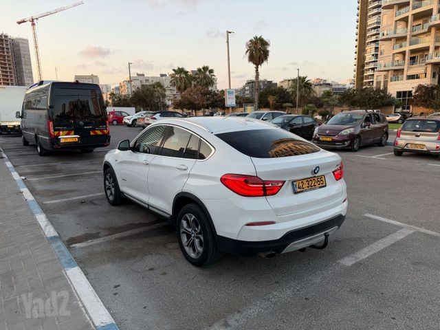 ב מ וו X4