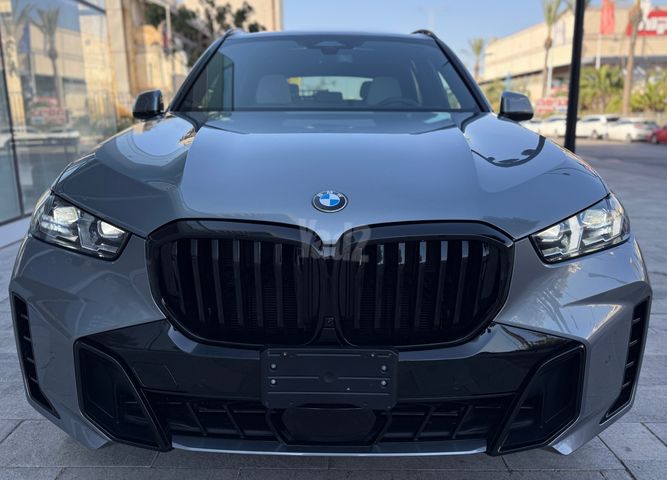 ב מ וו X5