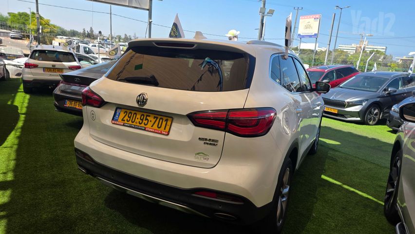 אם ג'י EHS PHEV