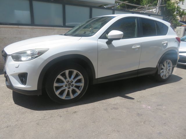 מודעת רכב מאזדה CX-5