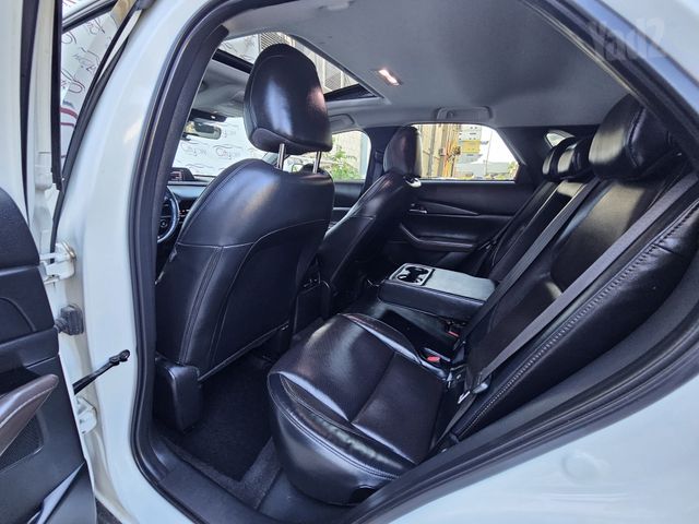 מאזדה CX-30