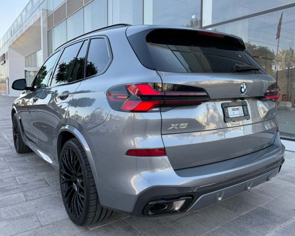 ב מ וו X5