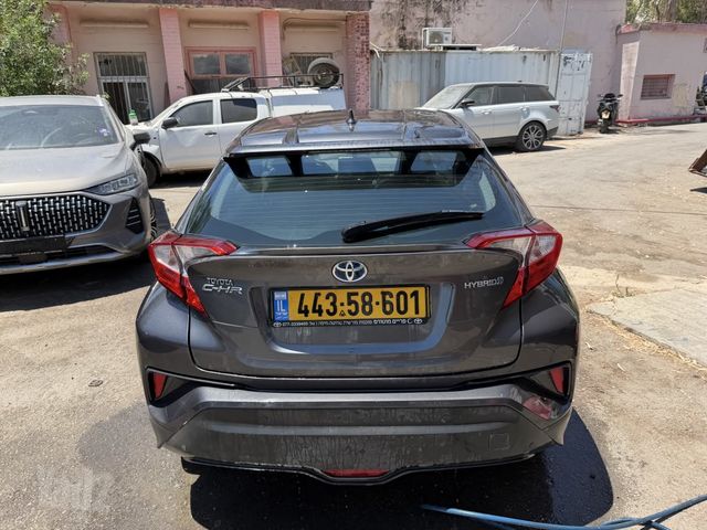 מודעת רכב טויוטה יאריס