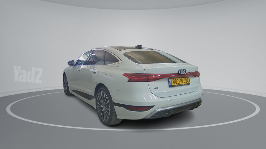 אאודי A6