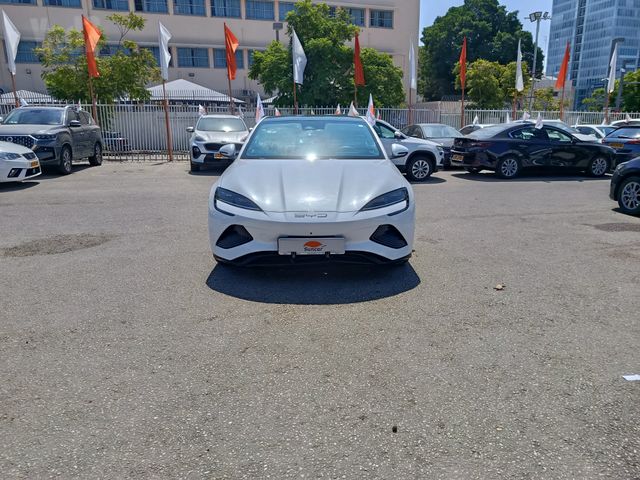 בי.ווי.די סיל