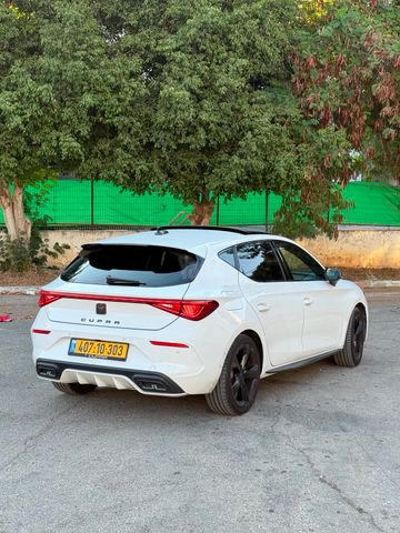 קופרה לאון
