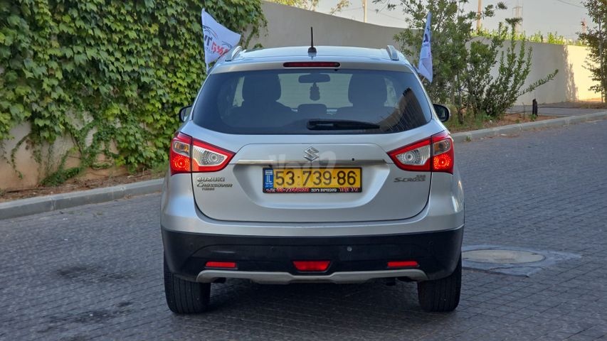 סוזוקי קרוסאובר