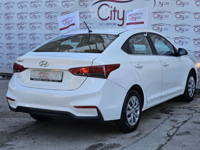 יונדאי אקסנט i25