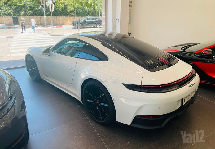 מודעת רכב פורשה 911