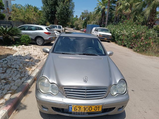 מרצדס-בנץ C-class