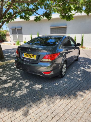 יונדאי אקסנט i25