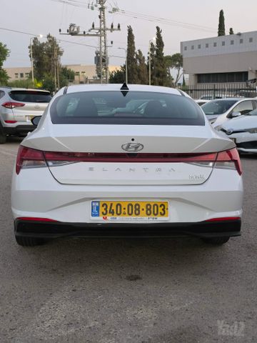 יונדאי אלנטרה