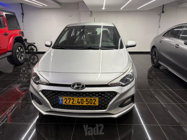 מודעת רכב יונדאי i20
