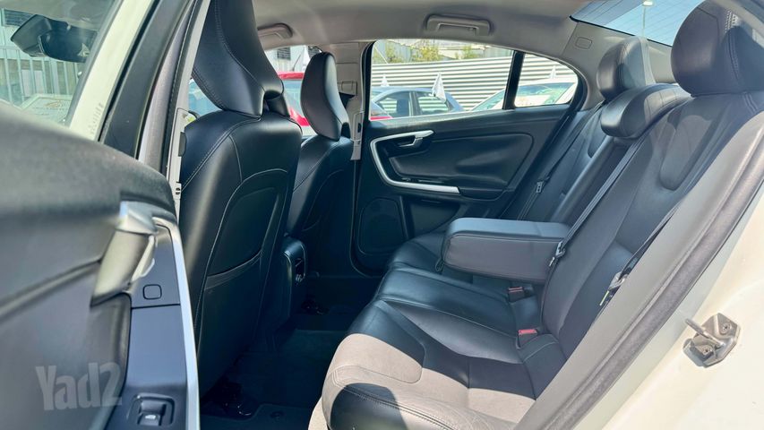 וולוו S60