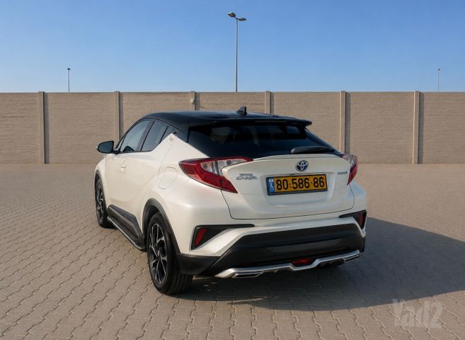 טויוטה C-HR