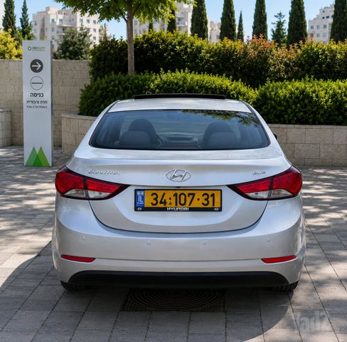 יונדאי I35