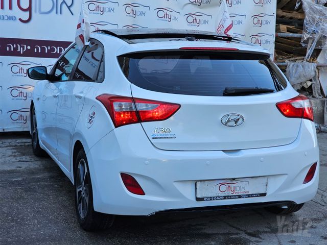 יונדאי i30