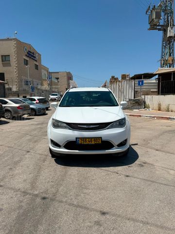 קרייזלר פסיפיקה
