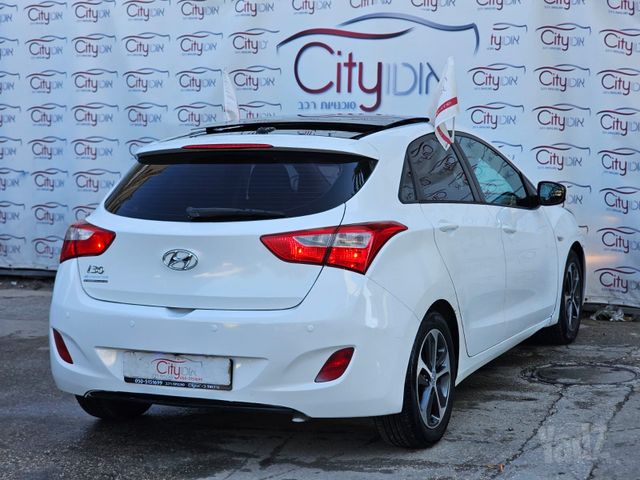 יונדאי i30