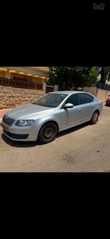 סקודה אוקטביה