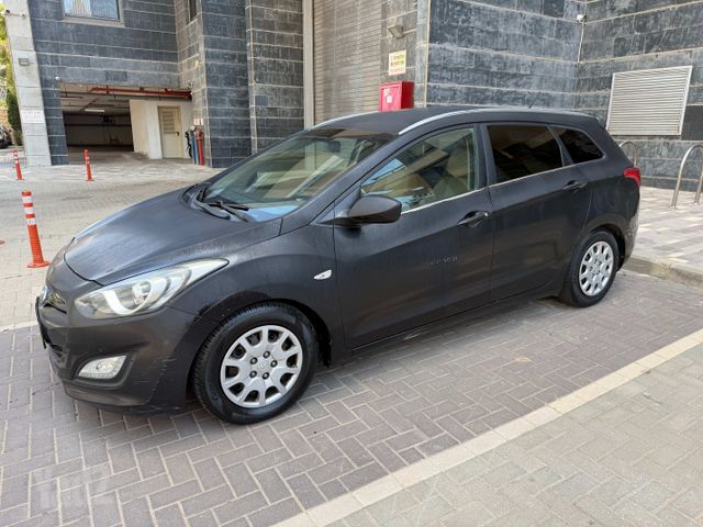 מודעת רכב יונדאי i30