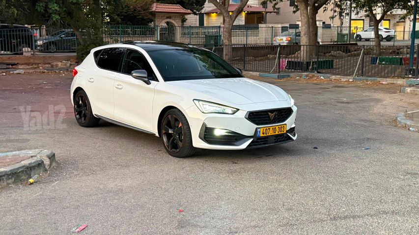 קופרה לאון