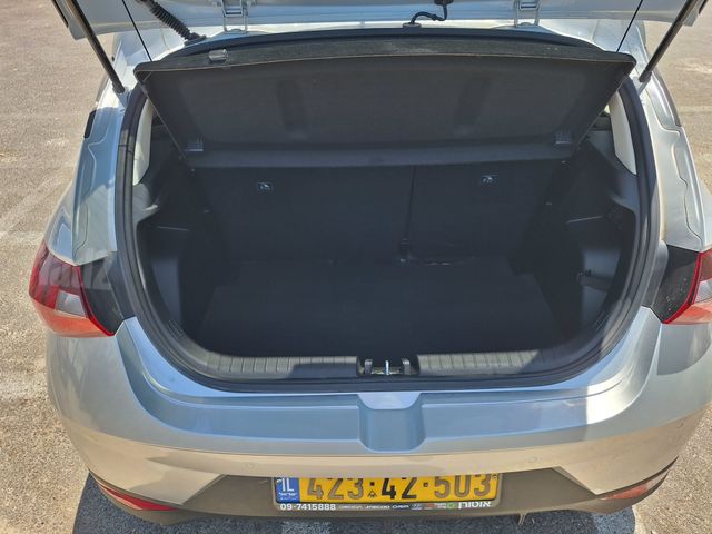 יונדאי i20