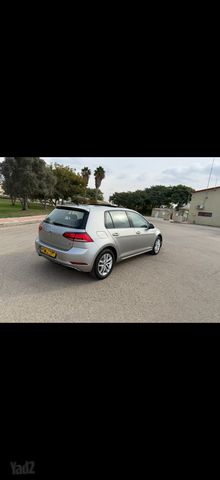 פולקסווגן גולף