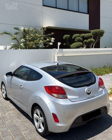 יונדאי ולוסטר