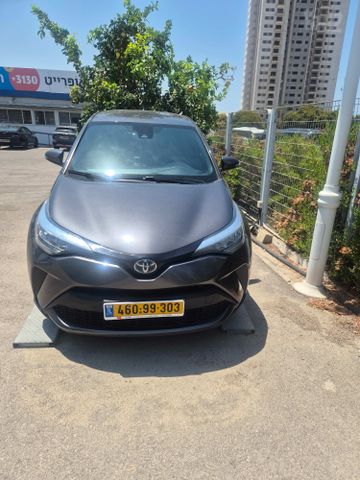 טויוטה C-HR