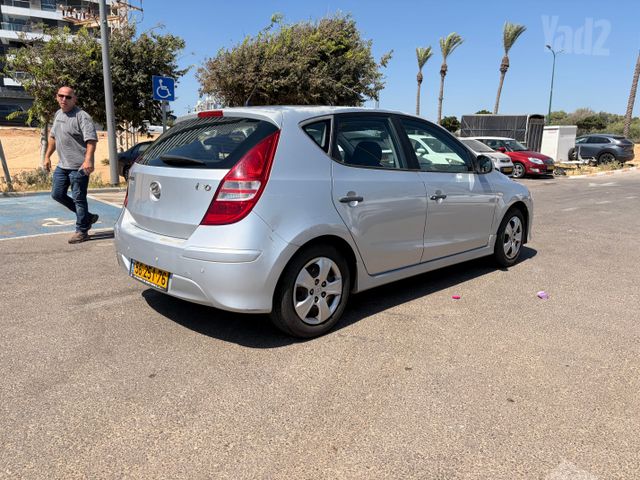 יונדאי i30
