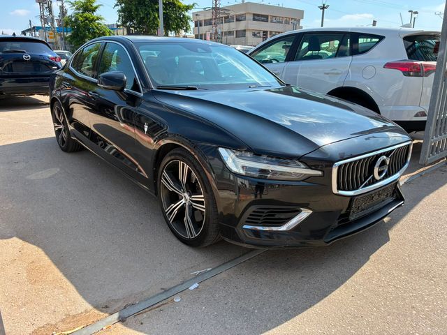 וולוו S60