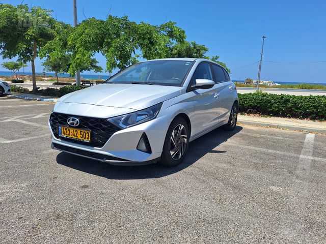 יונדאי i20