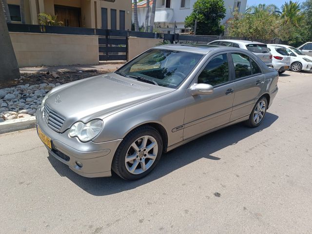 מרצדס-בנץ C-class