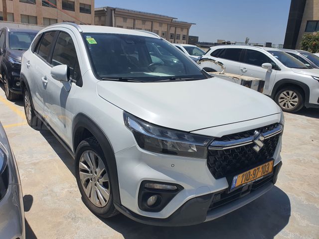 סוזוקי S-Cross