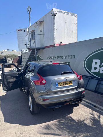 ניסאן ג'וק